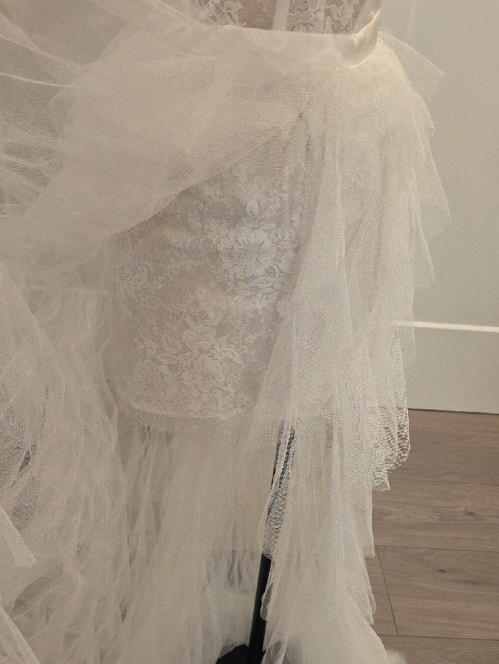 For Love & Lemons White Strapless corset  Tulle high low dress. Size XL NWTS - Picture 6 of 16